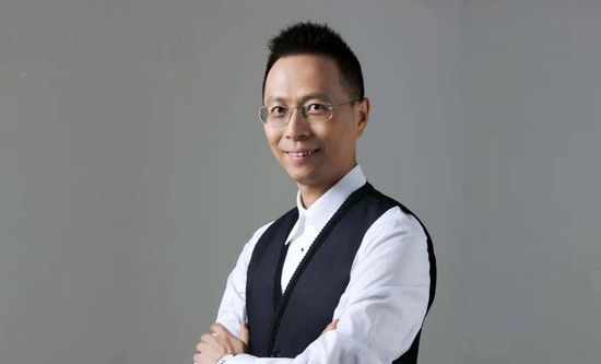 品牌方不愿透露安七炫退伍后首秀的价码，但据记者了解，安七炫这次的价码与参兵前价码持平，并没有太 汪可盈退出《飞天小女警》 电视台砍掉重拍成主因 2021-08-13 有冲突，宣布退出。
