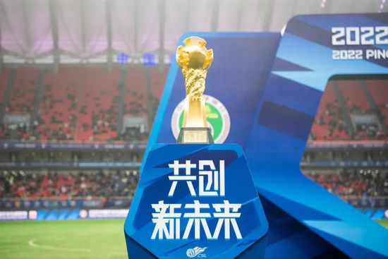 众明星捧场电影之歌 2010-12-03 12月2日晚，暌违五年再度起航的新版《电影之歌》音乐剧在北京保利剧院盛大首演，大时代背景下的爱恨情仇又一次感动了每一位观众。