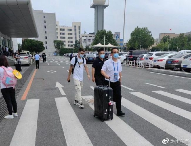 M大数据发布 2020-08-29 电影频道融媒体中心发布第十届北影节“北京展映”M大数据，其中包括线上展映概况、参展影院概况以及参展影片概况分析。