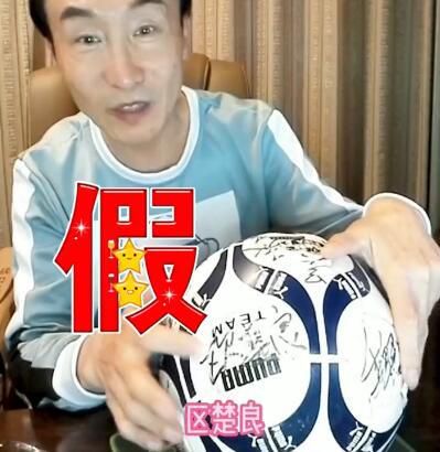 别着急，这次是比《误杀》系列更“高能”，结局更令人意想不到的故事——电影《消失的她》。