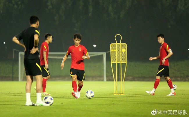 冯德伦执导《五行刺客》 顶级舞团参与打造舞蹈 2019-08-15 由冯德伦执导的网飞新作《五行刺客》自问世以来，迅速成为海外热门话题。